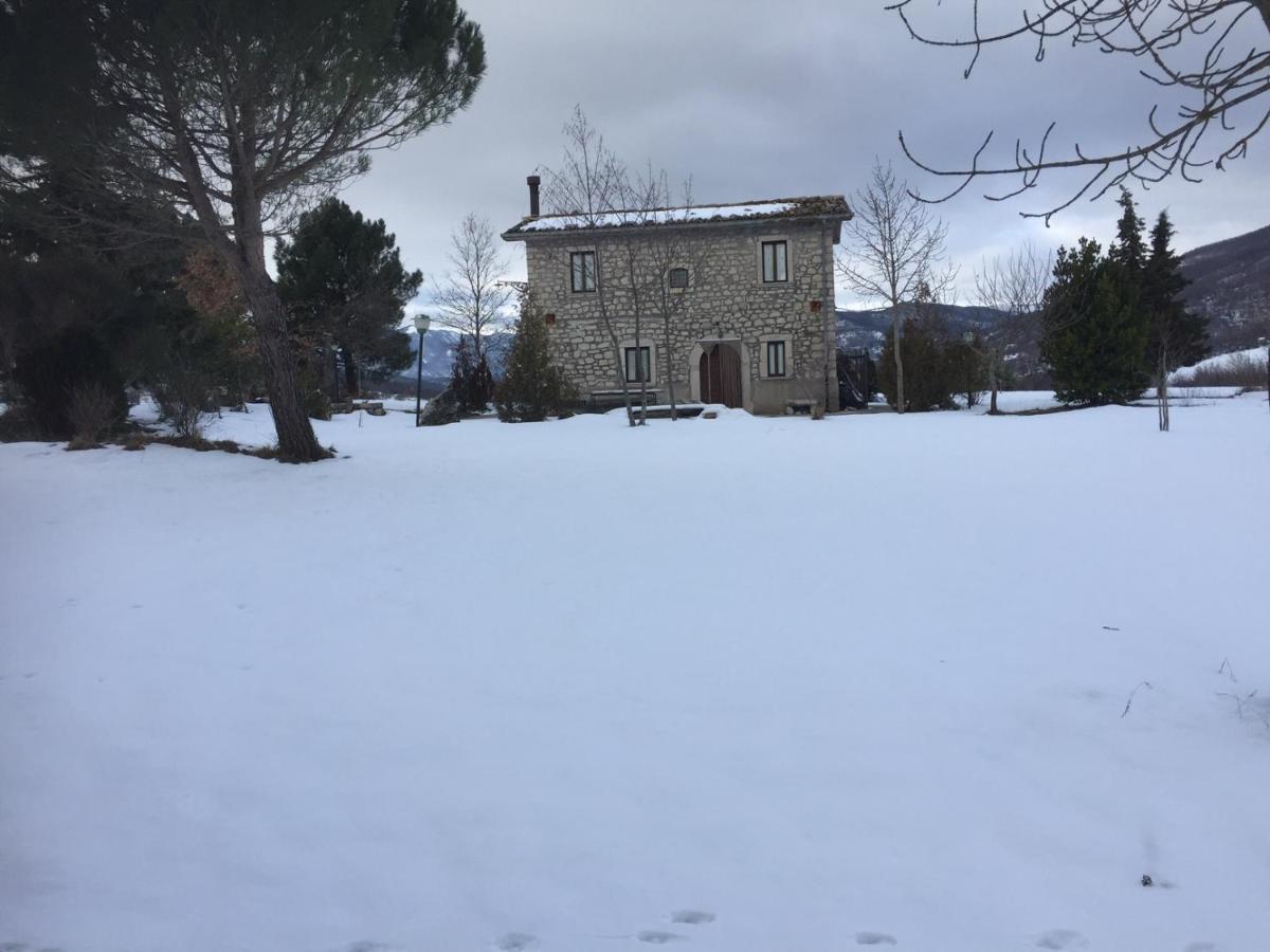 Villa Casino Tonti Iarussi Forlì del Sannio Exterior foto